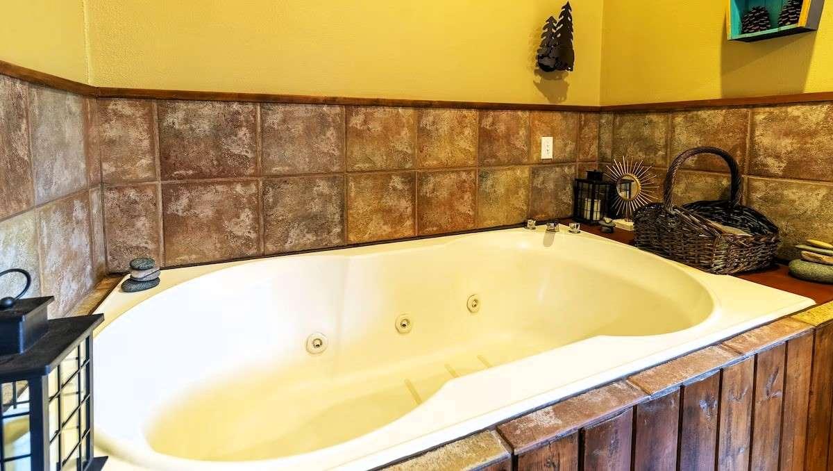 Dodge Peak Lodge - Jacuzzi tub