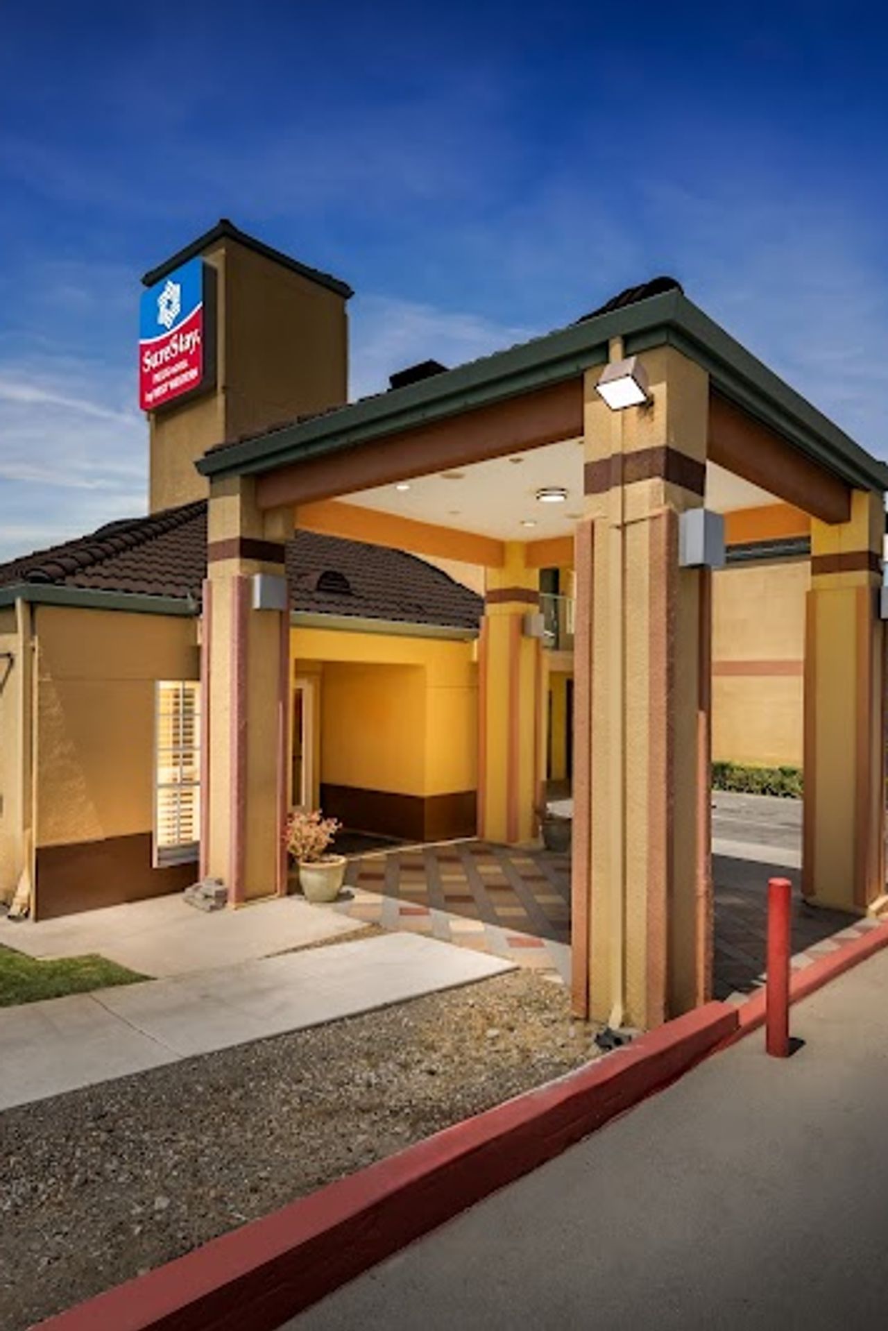 Photo of SureStay Plus by Best Western San Jose Central City