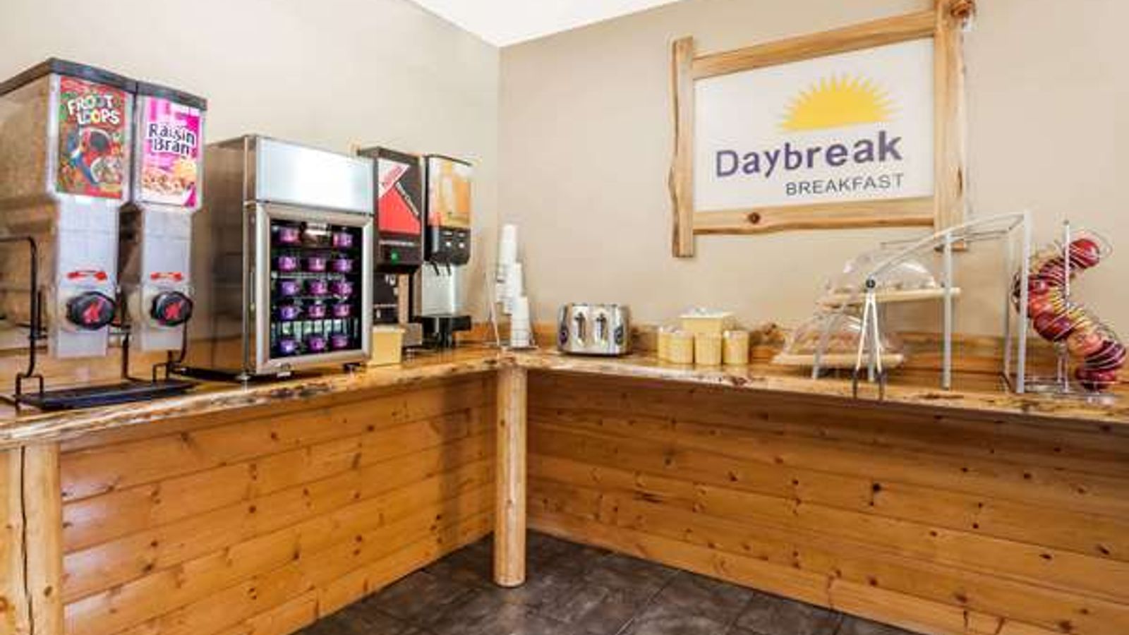 Photo of Days Inn by Wyndham Sandpoint