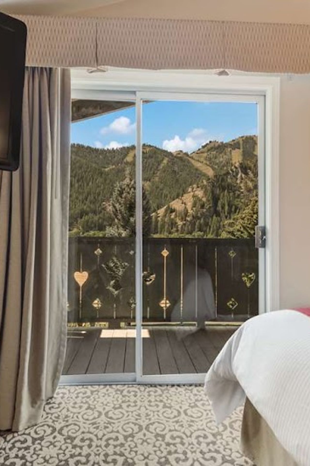 Photo of Best Western Tyrolean Lodge