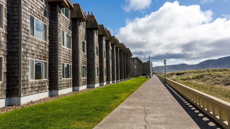 Photo of Ebb Tide Oceanfront Inn