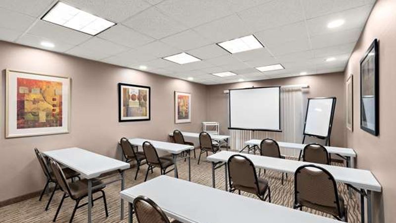 Photo of Comfort Suites Suites Vacaville-Napa Valley Area