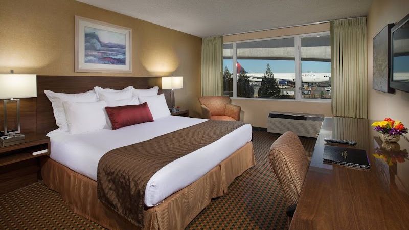 Photo of Coast Gateway Hotel