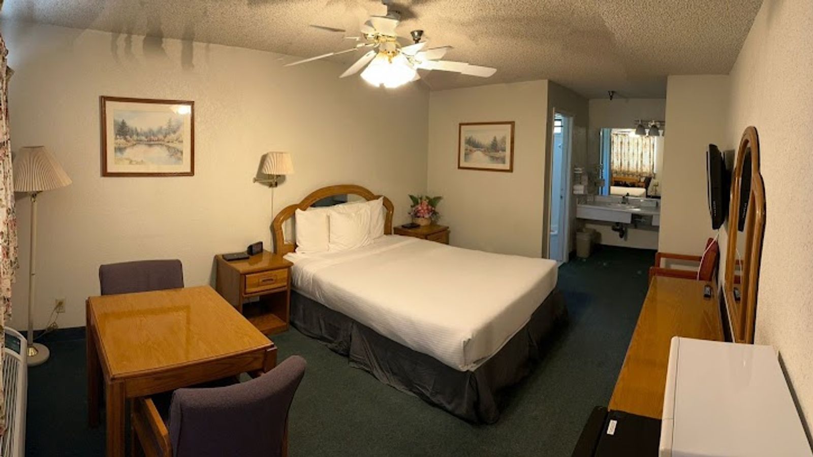 Photo of Formosa Inn