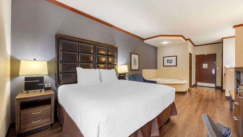 Photo of Best Western Plus Northwind Inn & Suites