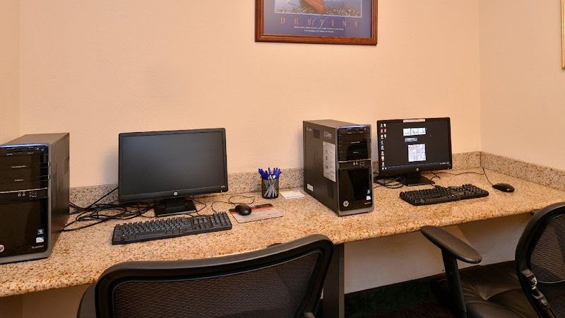 Photo of Holiday Inn Express & Suites Berkeley by IHG