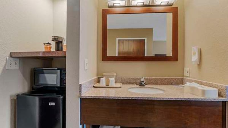 Photo of Comfort Inn Lathrop Stockton Airport