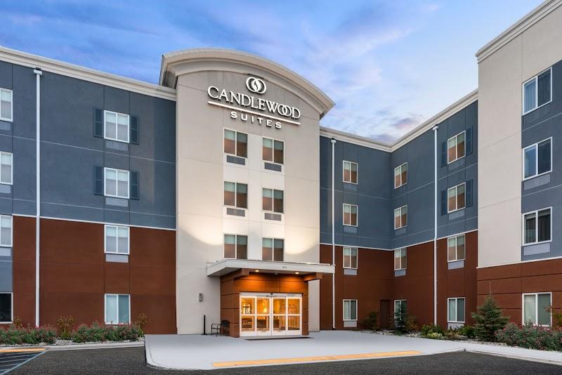 Candlewood Suites Portland-Airport, an IHG Hotel