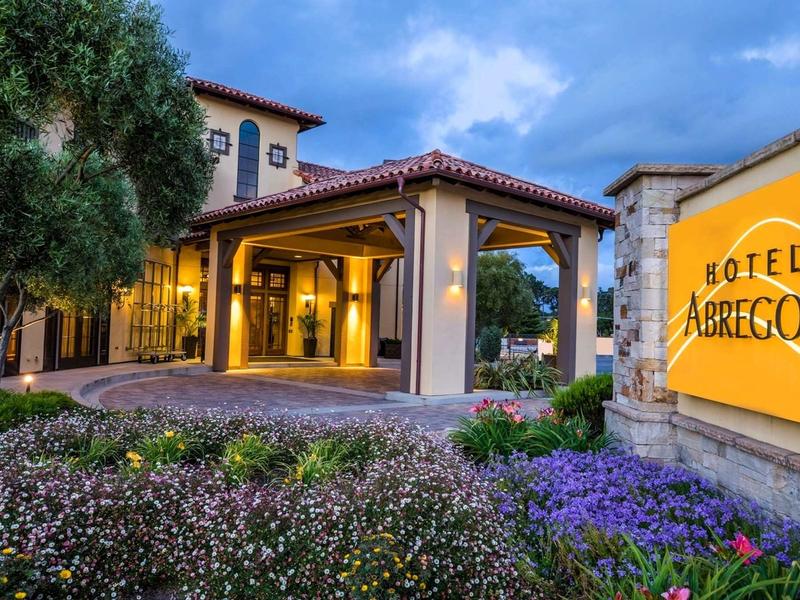 Hotel Abrego