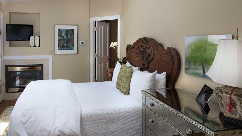 Photo of Embrace Calistoga