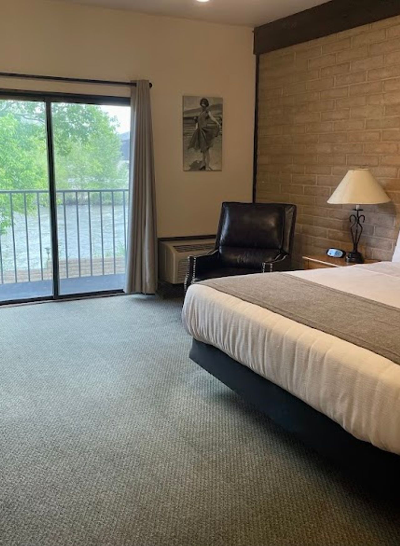 Photo of Stagecoach Inn