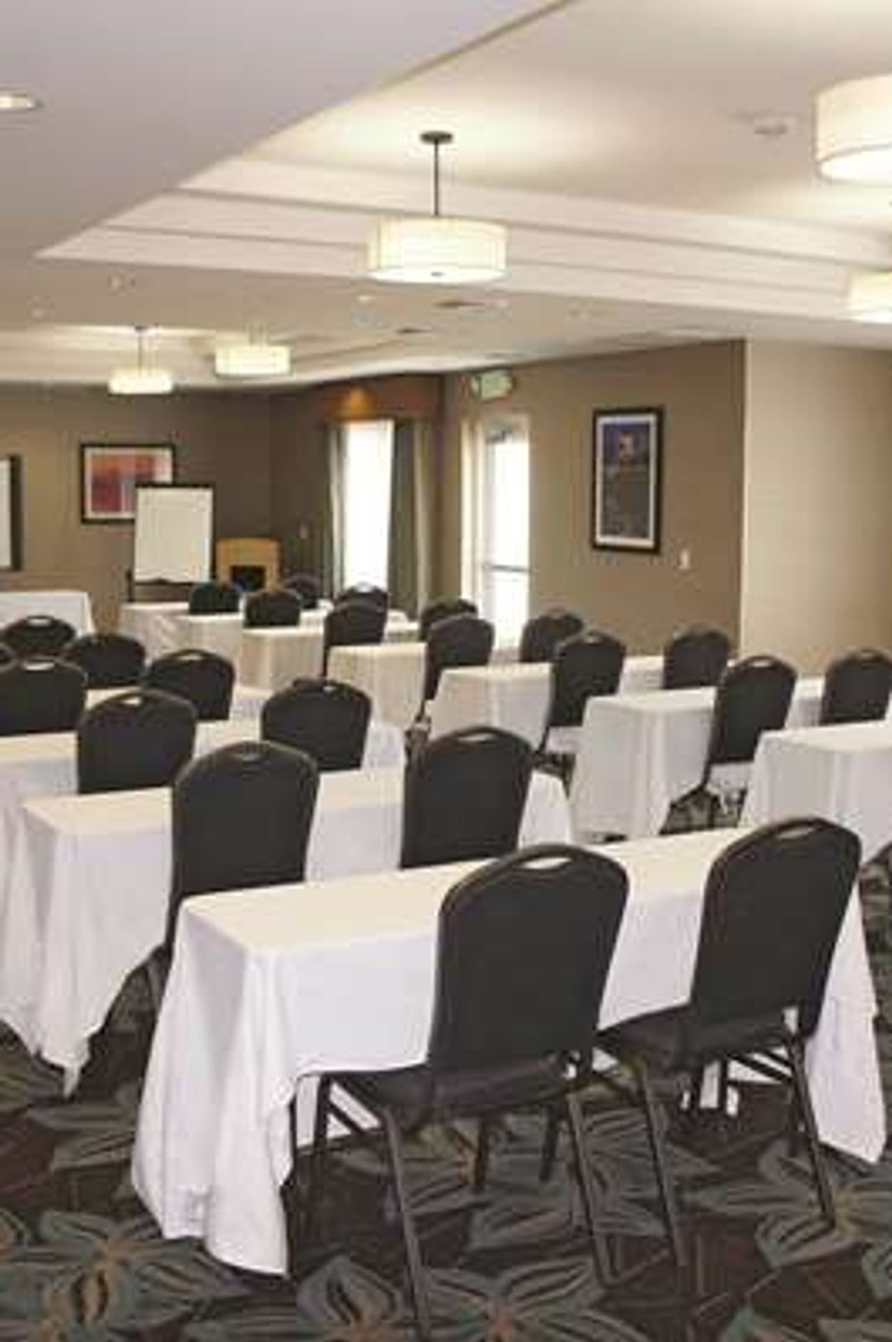 Photo of La Quinta Inn & Suites by Wyndham Bellingham