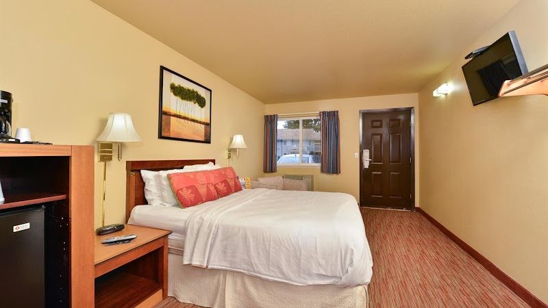 Photo of Americas Best Value Inn Lakewood Tacoma S