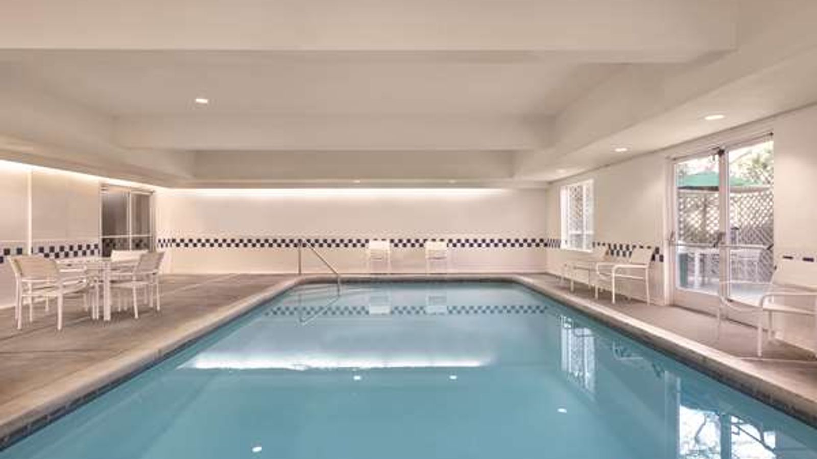 Photo of Country Inn & Suites by Radisson, Fresno North, CA