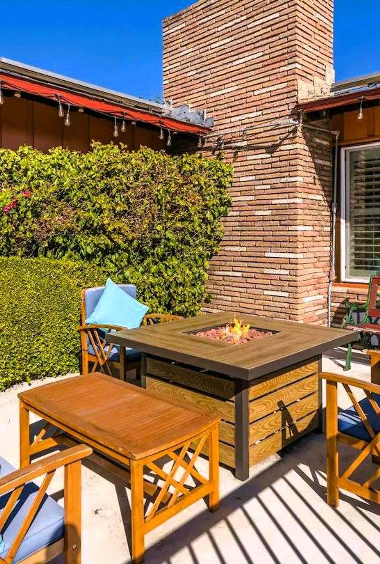 Clarion Collection Wilkie's Inn Pacific Grove - Monterey - Outdoor seating area