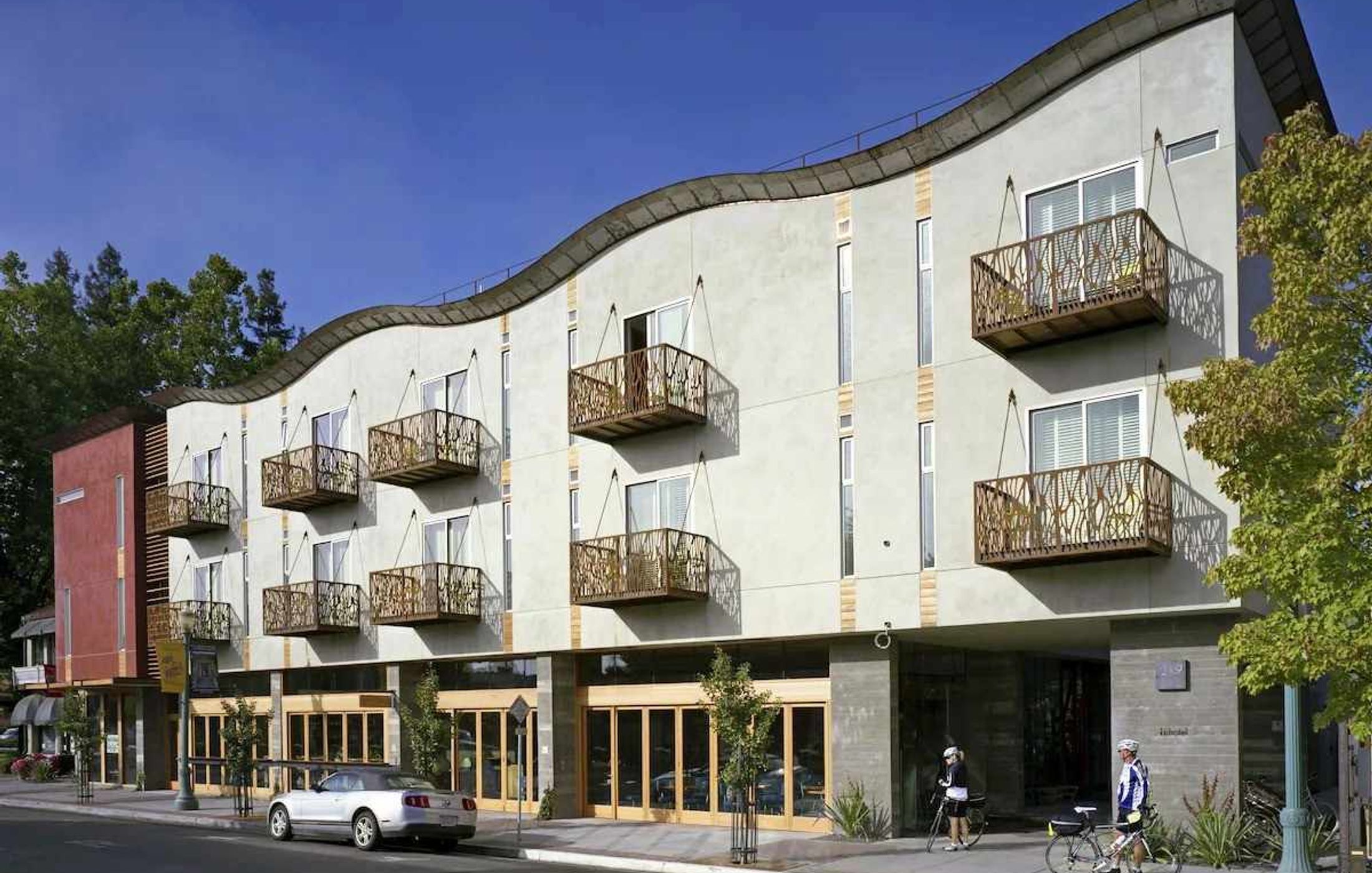 H2Hotel