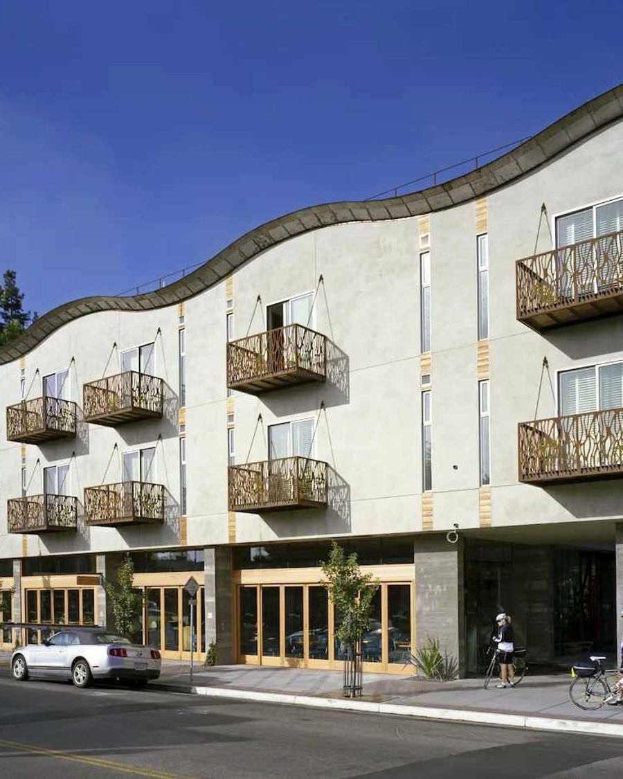 H2Hotel