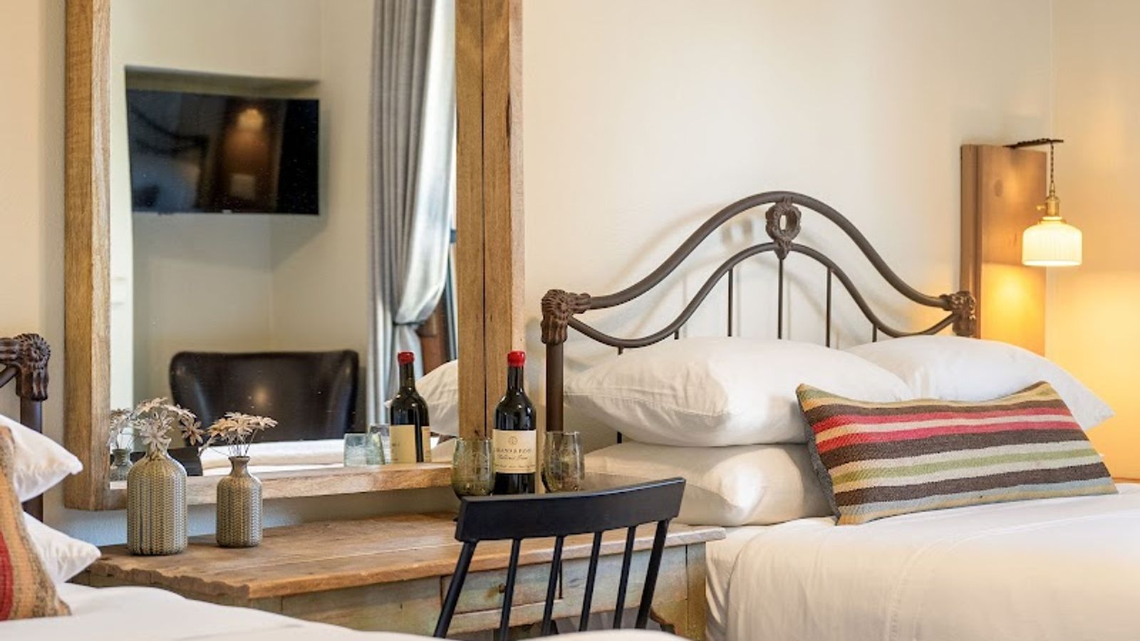 Photo of Sonoma Hotel