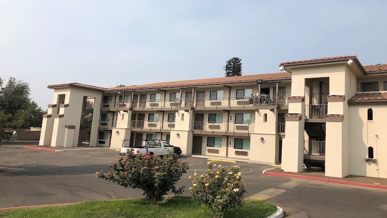 Photo of Hillstone Inn Tulare, Ascend Hotel Collection