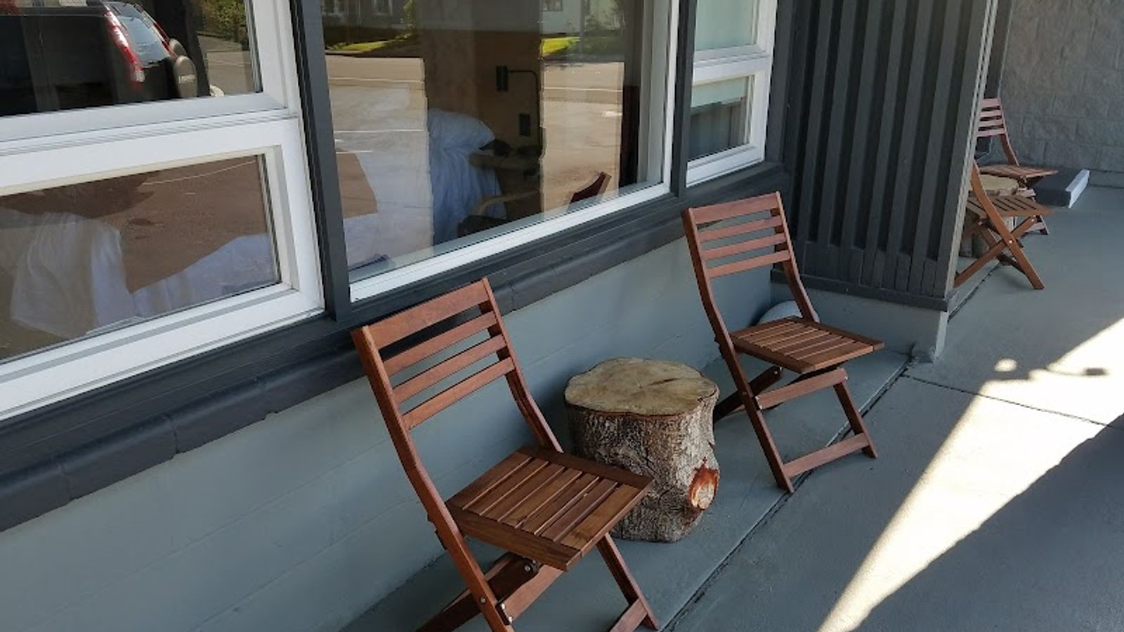 Photo of Heliotrope Hotel