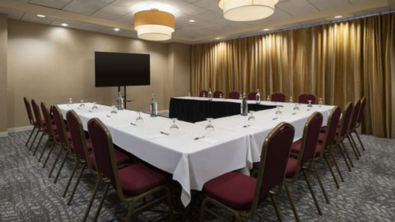 Photo of Bakersfield Marriott at the Convention Center