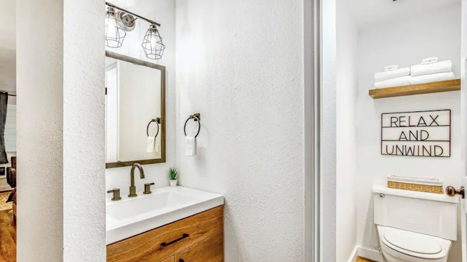 Photo of Silver Sands Motel