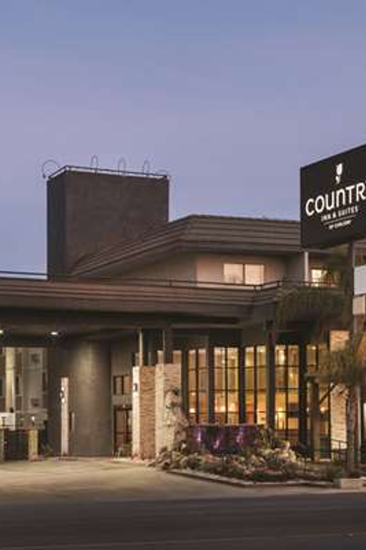 Photo of Country Inn & Suites by Radisson, Bakersfield, CA