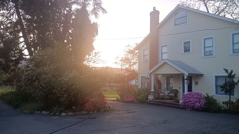 Photo of Bear Flag Inn