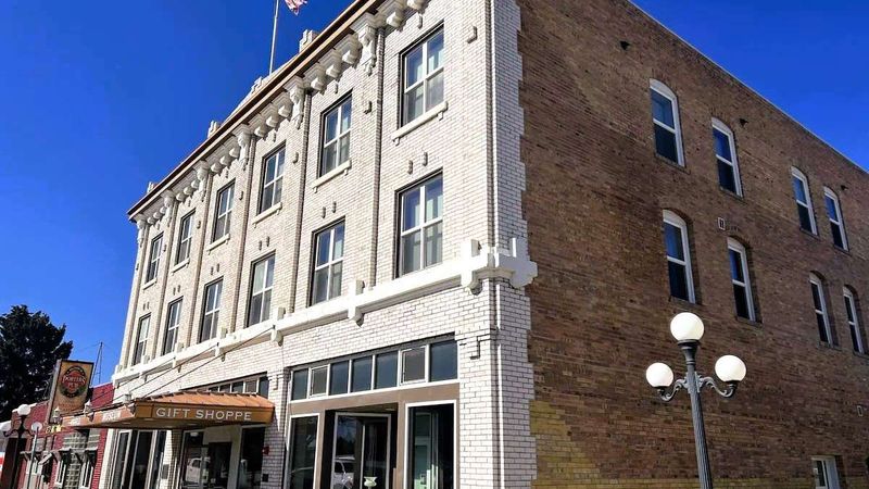 Historical Enders Building