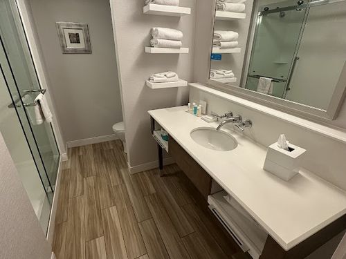 Photo of Hampton Inn & Suites Seattle/Redmond