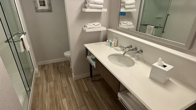 Photo of Hampton Inn & Suites Seattle/Redmond