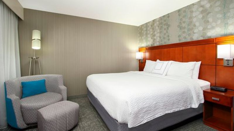 Photo of Courtyard Oakland Downtown