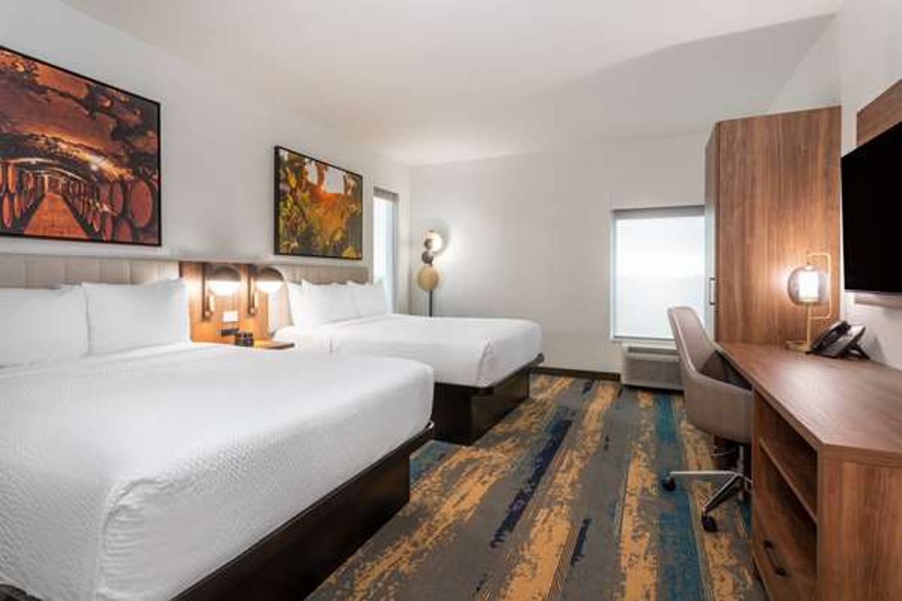 Photo of La Quinta Inn & Suites by Wyndham Galt Lodi North