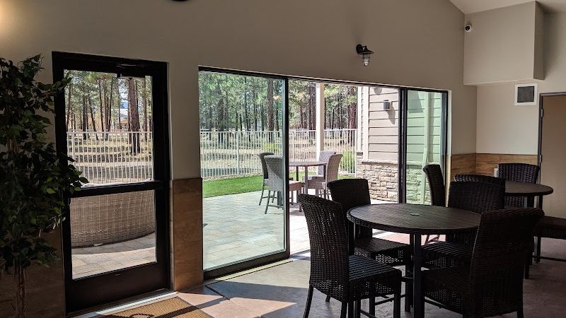 Photo of GrandStay Hotel & Suites Sisters