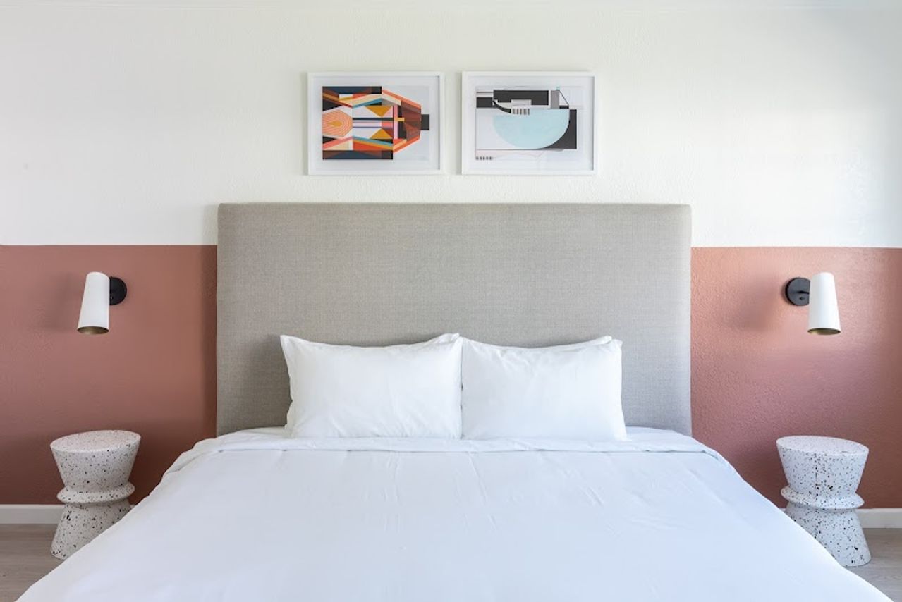 Photo of Signature Inn Berkeley Oakland