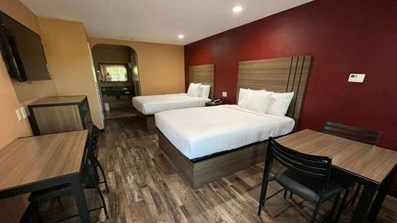 Photo of Baymont by Wyndham Manteca