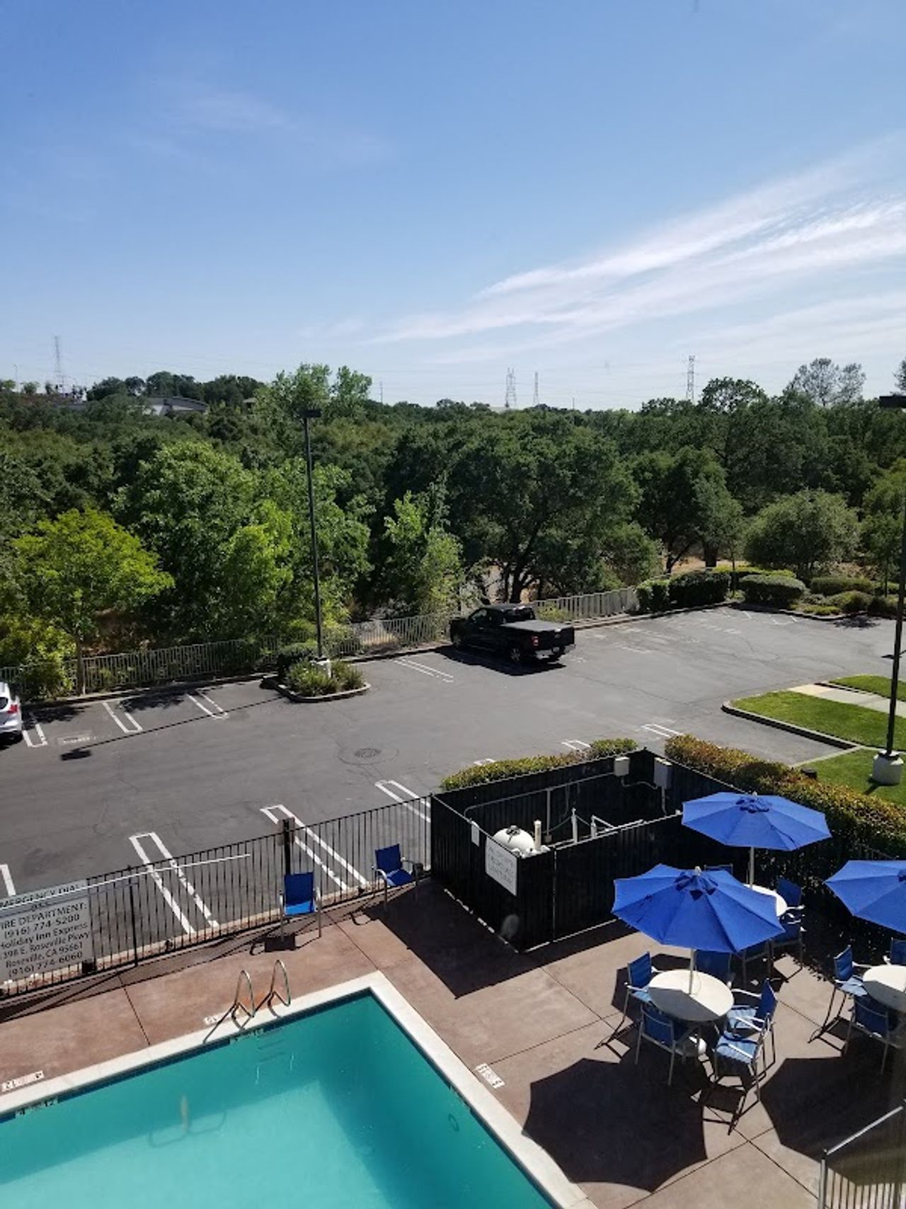 Photo of Holiday Inn Express & Suites Roseville - Galleria Area, an IHG Hotel