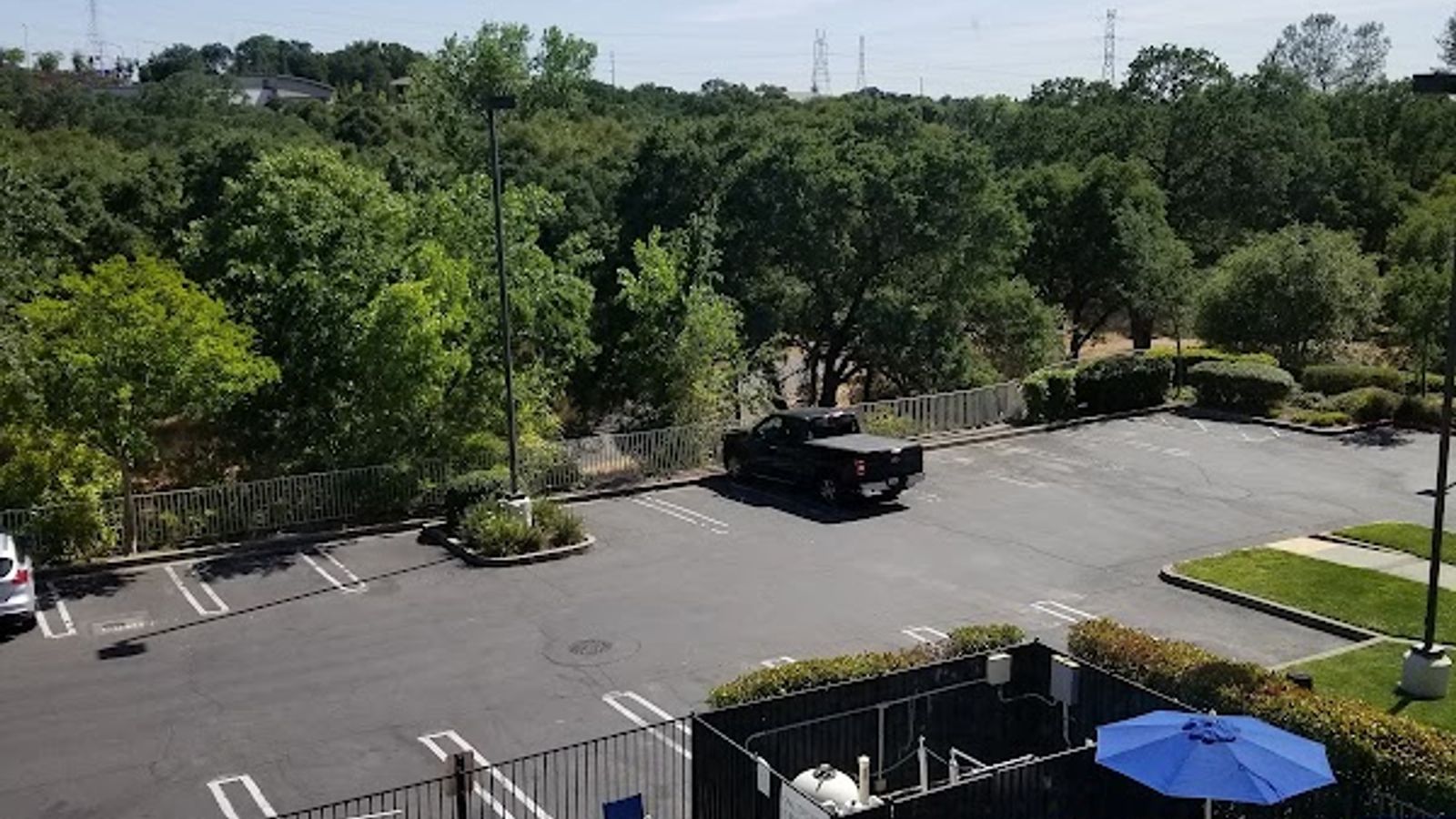 Photo of Holiday Inn Express & Suites Roseville - Galleria Area, an IHG Hotel