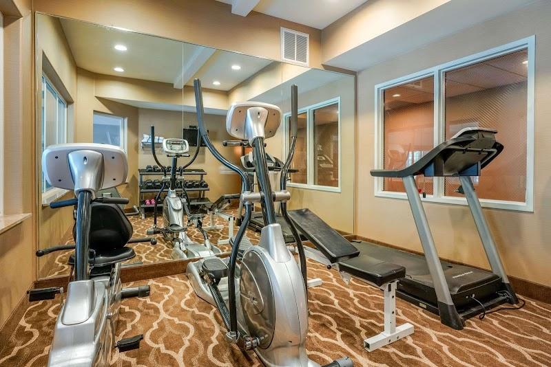 Photo of Comfort Inn & Suites Galt - Lodi North