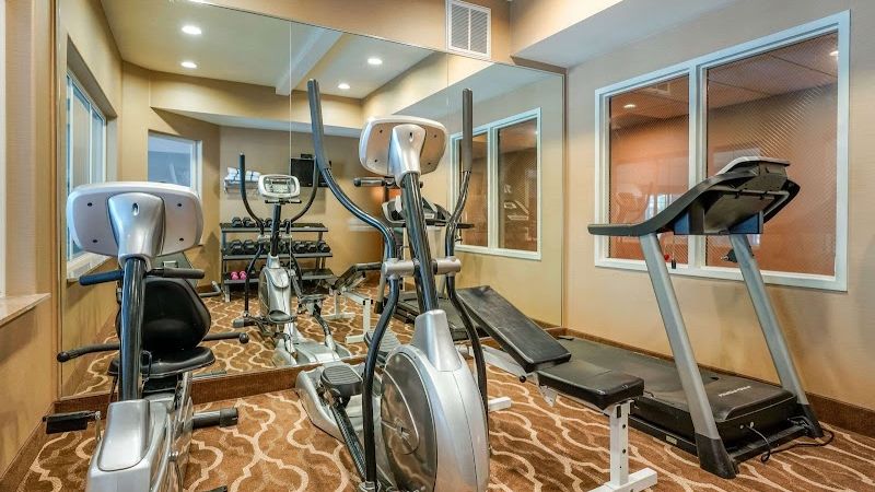 Photo of Comfort Inn & Suites Galt - Lodi North