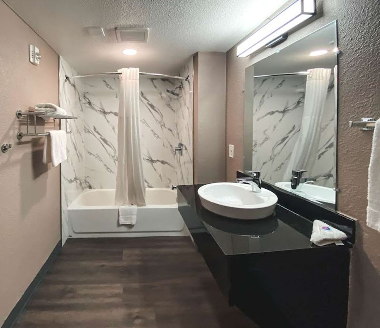 Photo of Motel 6 West Sacramento, CA