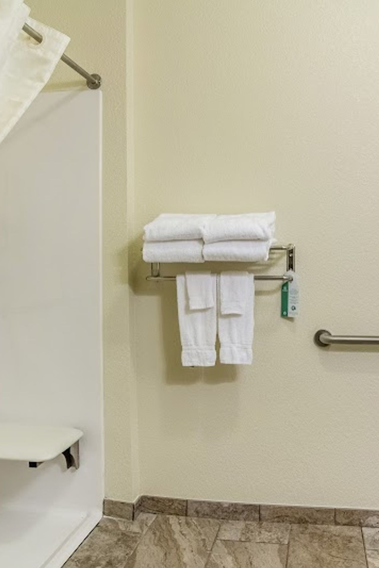 Photo of Cobblestone Inn & Suites - Soda Springs