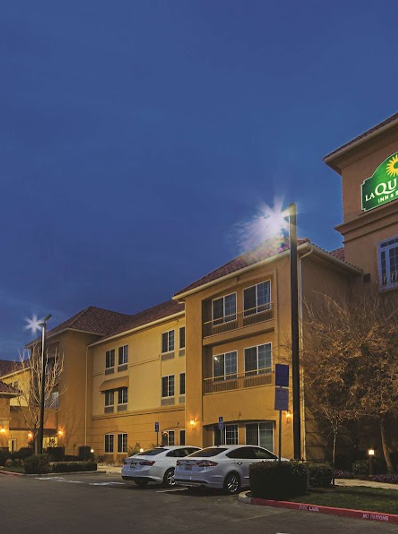 Photo of La Quinta Inn & Suites by Wyndham Fresno Northwest