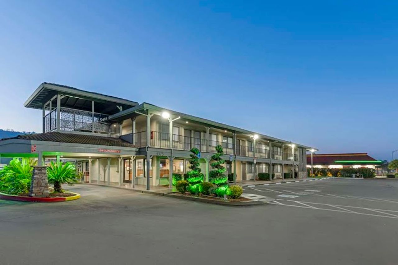 Photo of Best Western Cordelia Inn