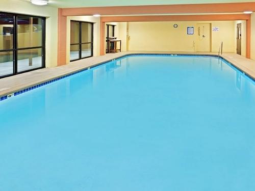 Photo of Holiday Inn Express Portland South - Lake Oswego, an IHG Hotel