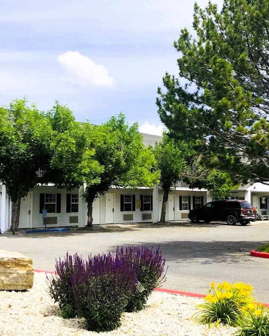 Budget Motel