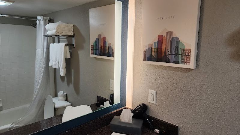 Photo of La Quinta Inn & Suites by Wyndham Vancouver