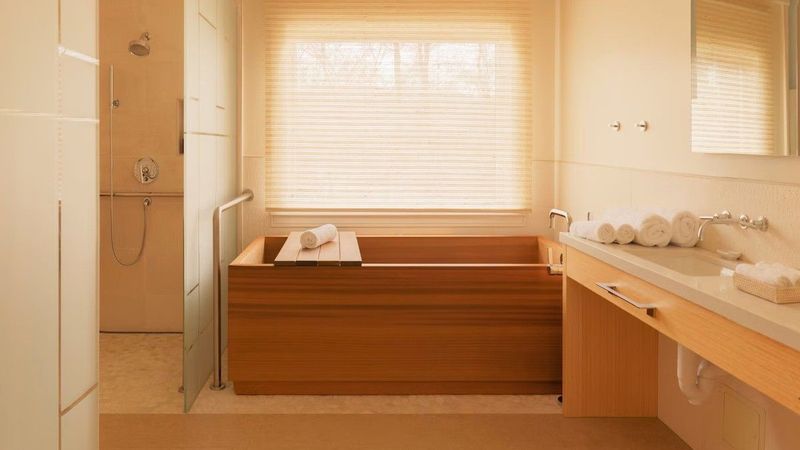 Okaeri Calistoga - Bathroom