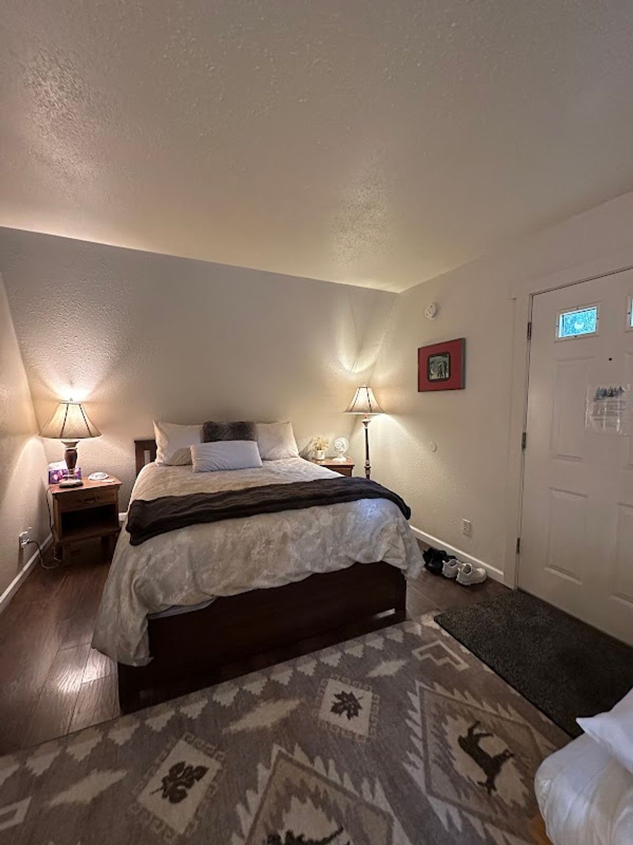Photo of Mountain Meadows Inn Bed & Breakfast - Hemlock Suite, Queen bed, and a Futon couch (that can be made into a full-bed)