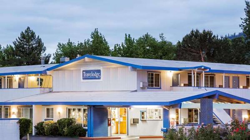 Travelodge by Wyndham Grants Pass